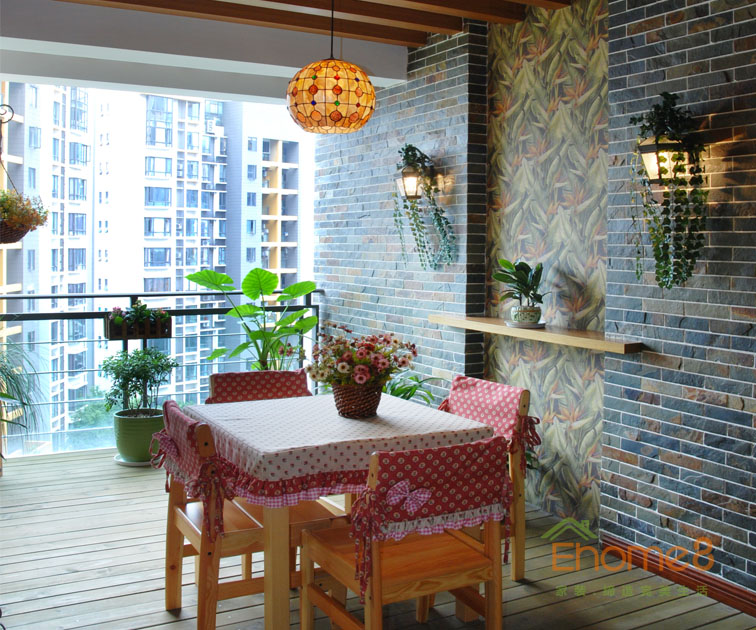 93㎡三房一廳田園風格陽臺裝修效果圖